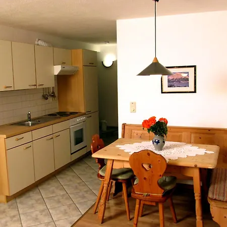 Apartament Valentin *